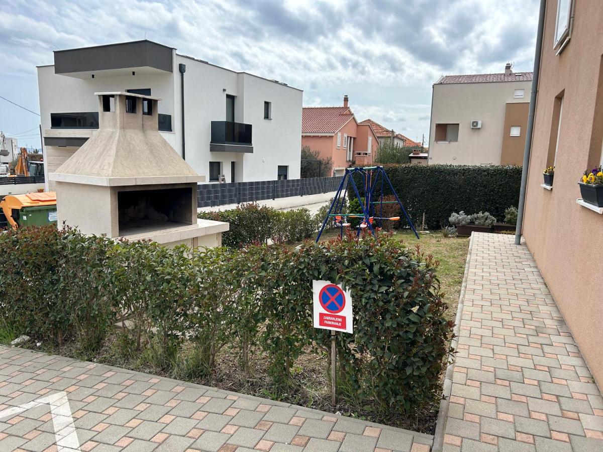 Appartamento Apartman Tara Zara Esterno foto